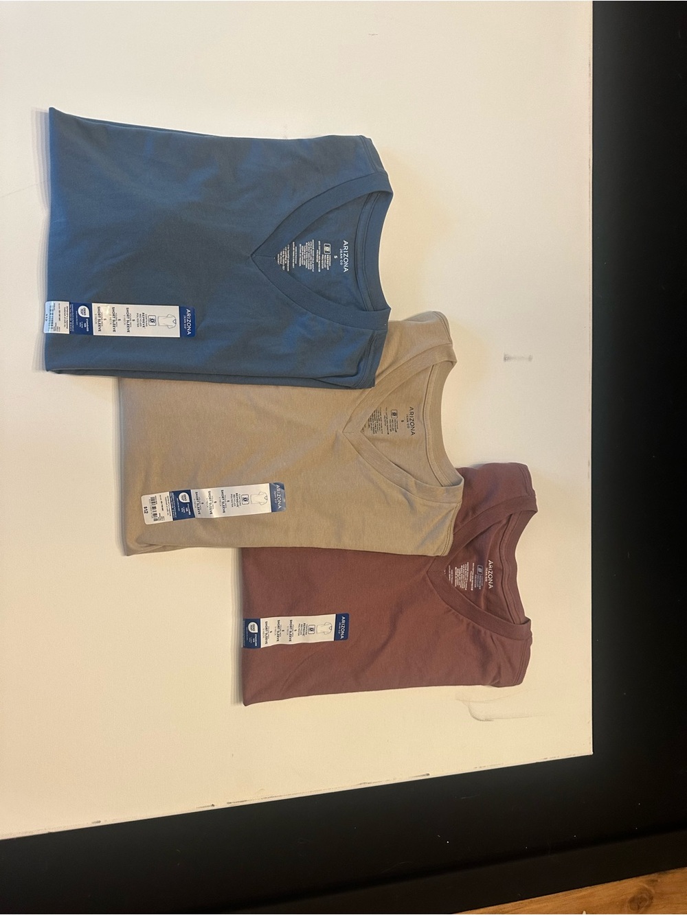 NWT Men's Arizona Essentials V-Neck Tees-Pack of three/Blue, Beige, Mauve